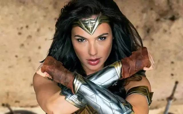 Wonder Woman Costume-Royal Tiara